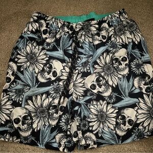 Set of 4 Men’s Shorts Pants Size Small 32